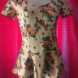 KIRRA floral peplum top M